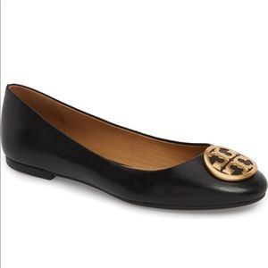 Tory burch flat shoes
